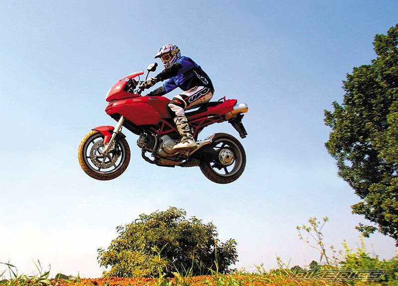 bikepics-142196-full.jpg.3df33cc1118d5050ea9b076dc93a7dbf.jpg
