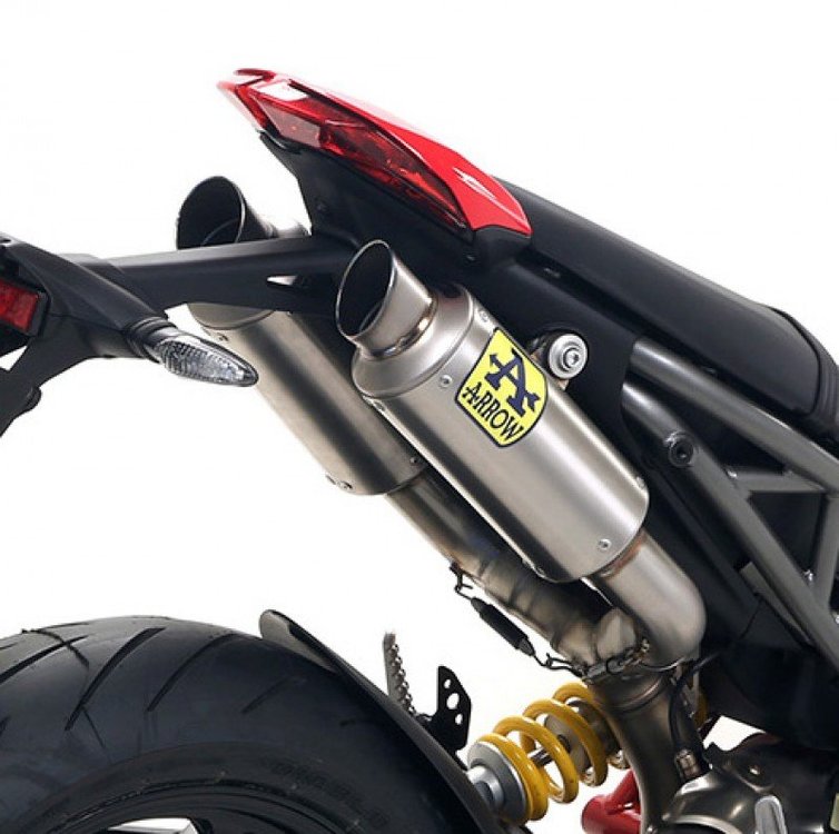 ducati_hypermotard_950_arrow_slip-on_gp2.thumb.jpg.5fff988650b643122923f6e1bd30faca.jpg
