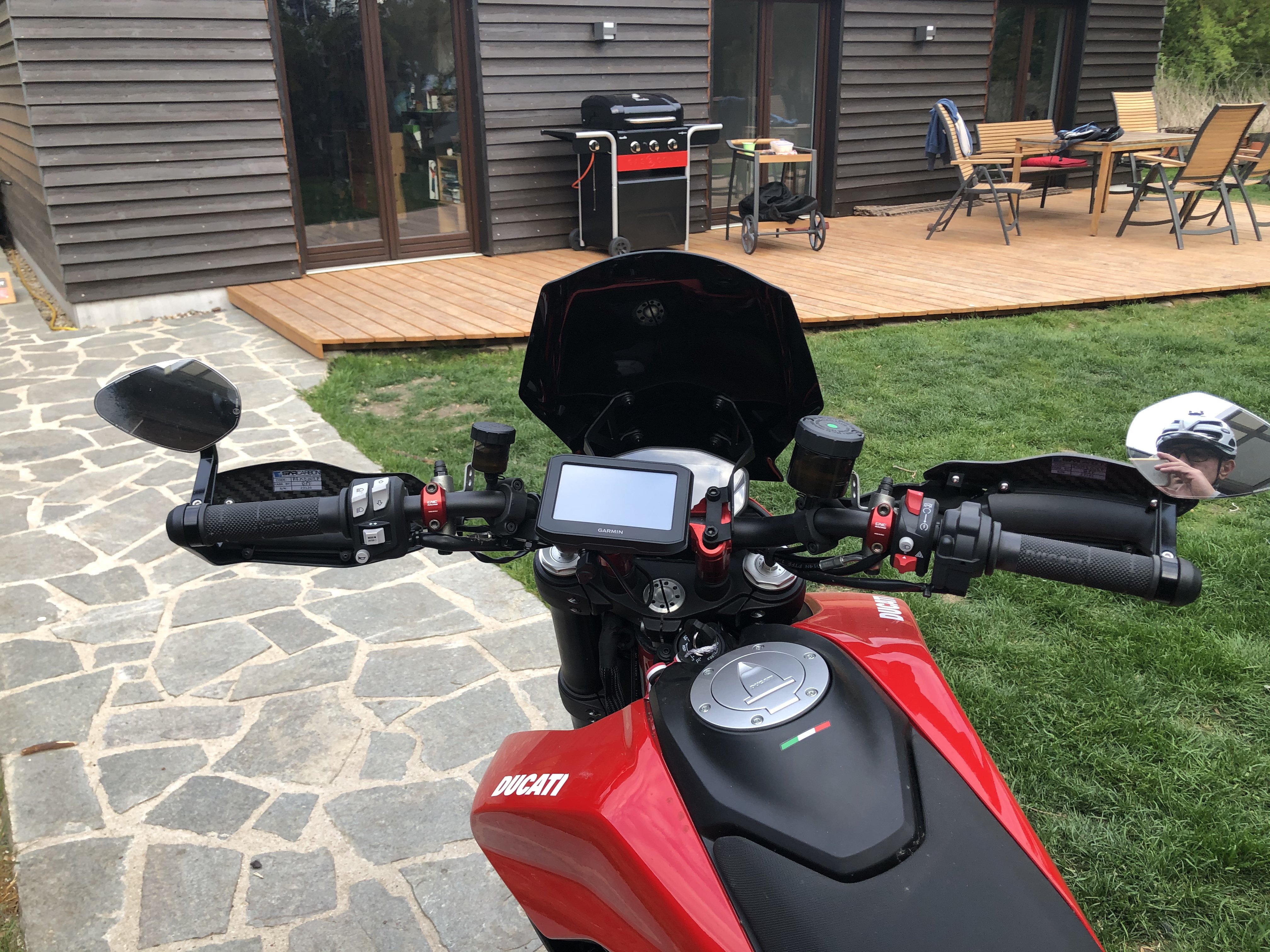 Kleber für Windschutzscheibe - Ducati Hypermotard 950