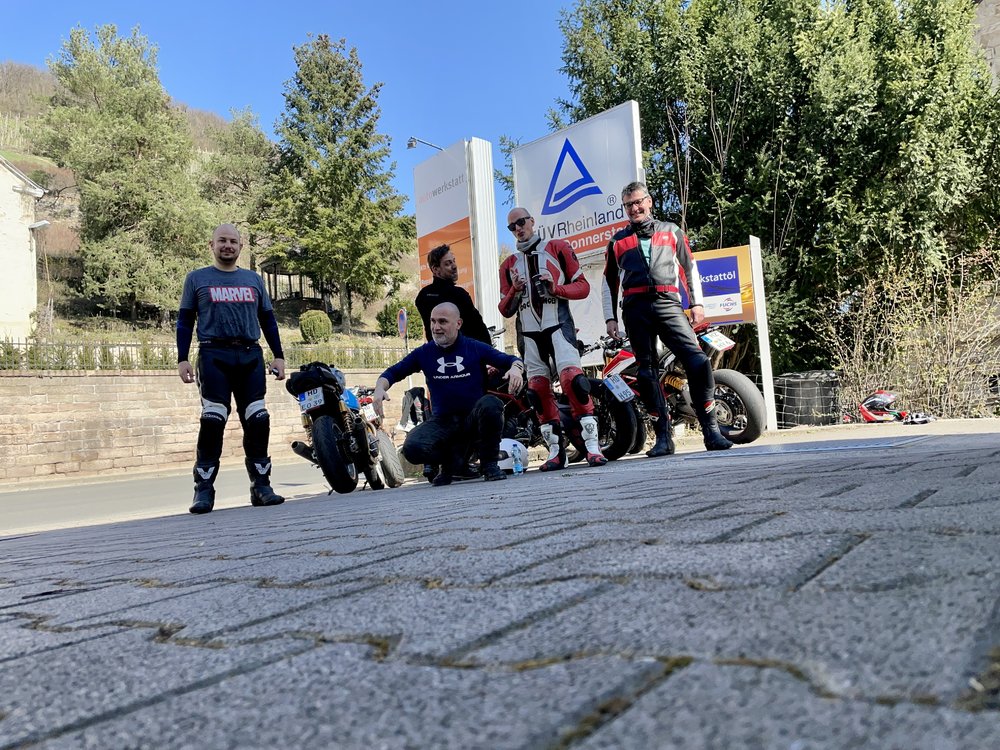9A5024C1-1782-456C-88F1-C32E088D6BC6.thumb.jpeg.a15ab365a9454d42b2e02309fb2e48c2.jpeg