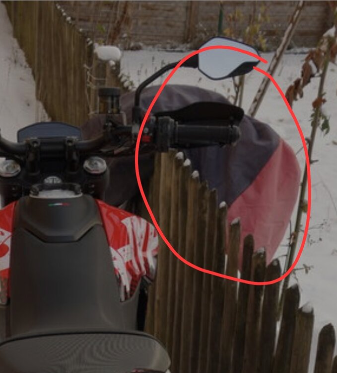 Screenshot_20221220_210031_Samsung Internet.jpg