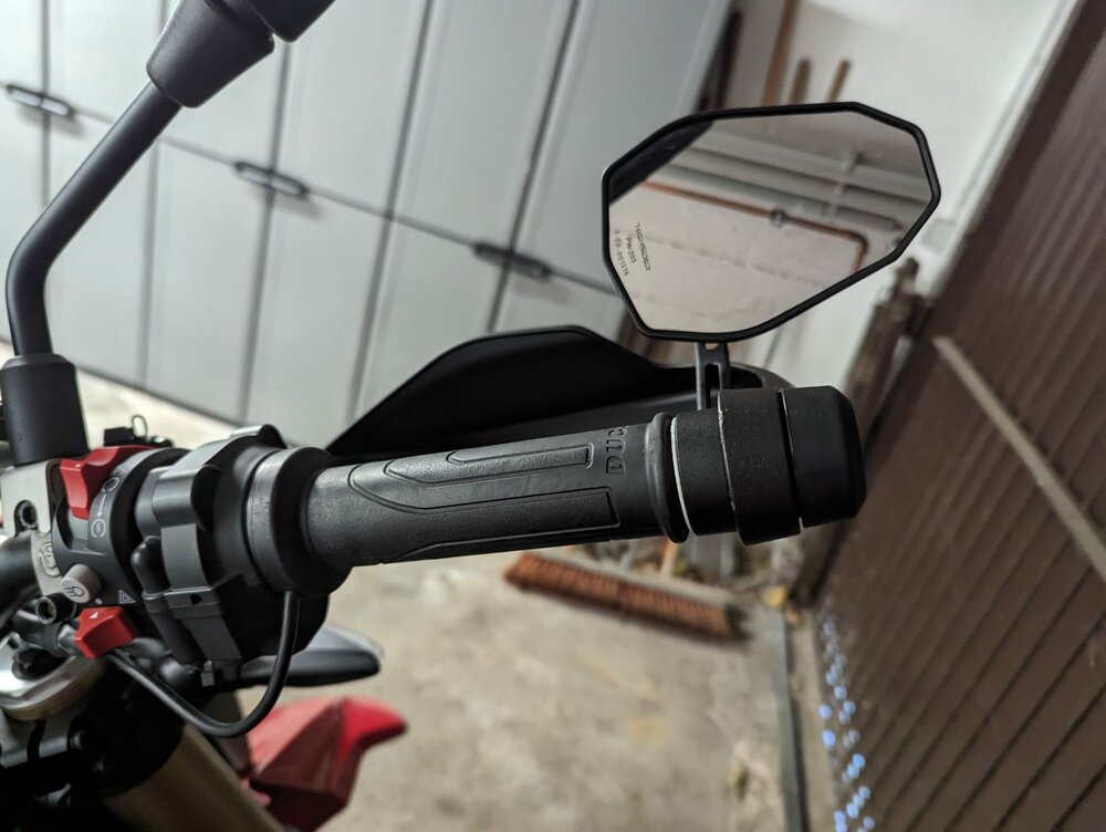 prototyp-lenkerenden-griff.thumb.jpg.d68f0b7a4ceaa1c9c1d54aa3a985dc38.jpg